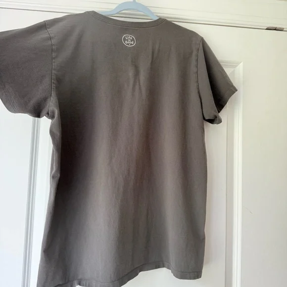 Life is Good Gray T-Shirt with Fun Graphic and “Take Me to the Ocean” text, XL - Picture 3 of 7